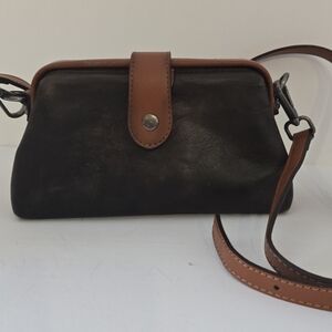 Two tone leather purse